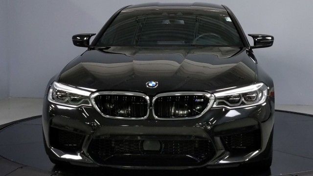 BMW M5 2018 wbsjf0c57jb282131