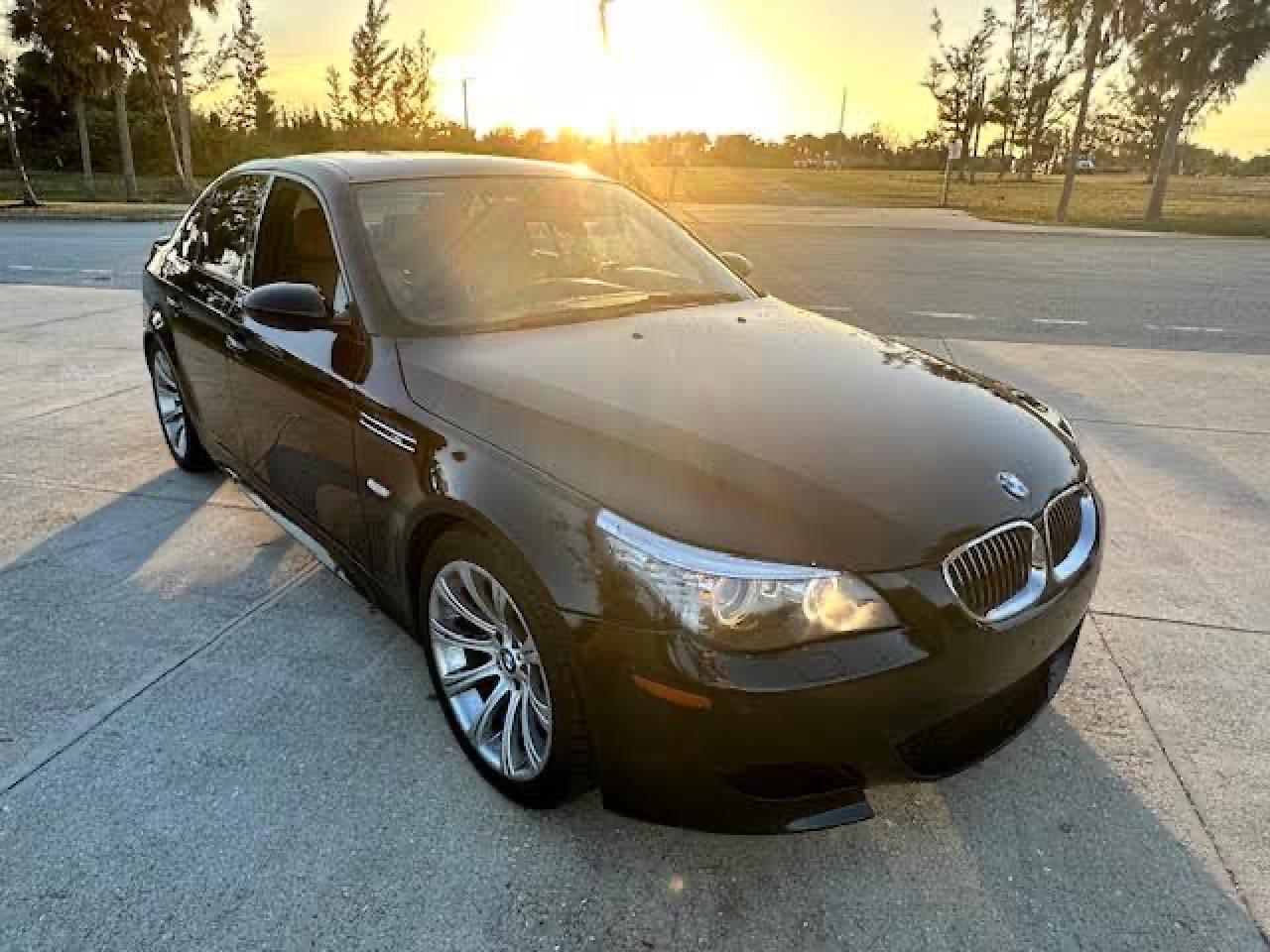 BMW M5 2008 wbsnb93528cx09625