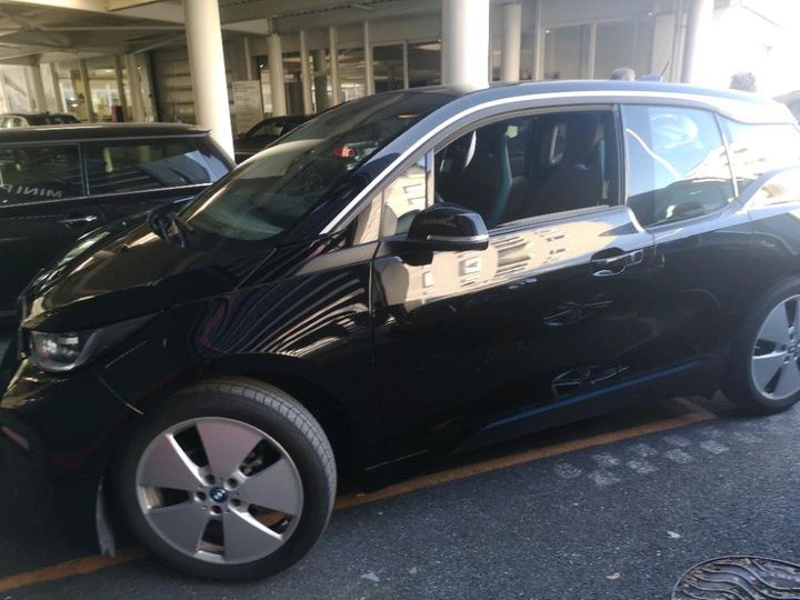 BMW I3 2019 wby8p210407d57392