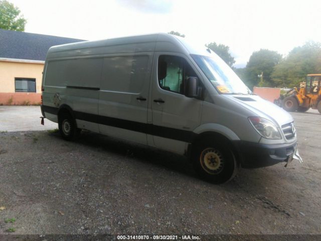 MERCEDES-BENZ SPRINTER CARGO VANS 2011 wd3pe8cb4b5573575