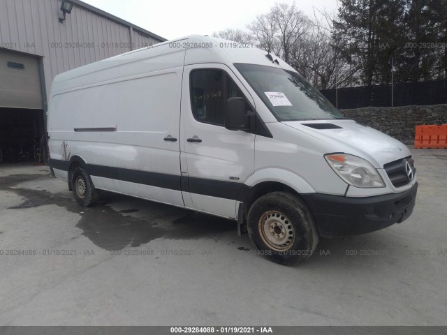 MERCEDES-BENZ SPRINTER CARGO VANS 2011 wd3pe8cbxb5604635