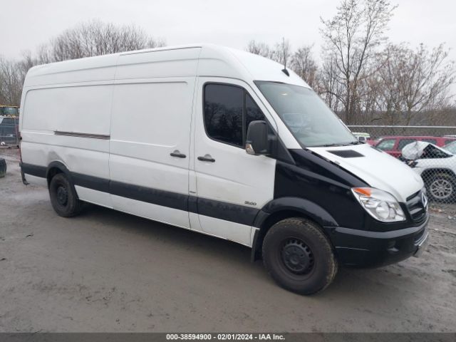 MERCEDES-BENZ NULL 2012 wd3pe8cc3c5630830