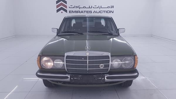 MERCEDES-BENZ E 200 1981 wdb12322310085691