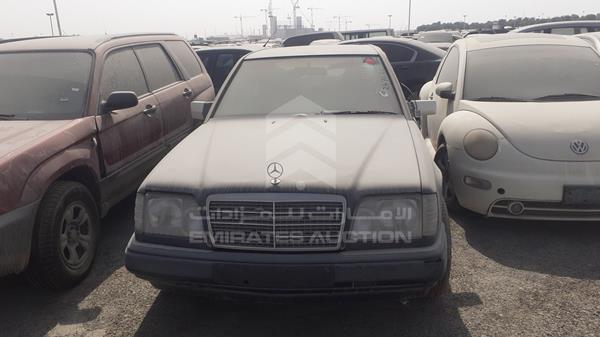 MERCEDES-BENZ E220 1995 wdb1240221c234615