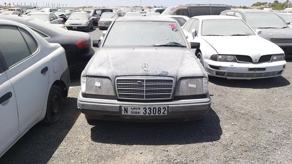 MERCEDES-BENZ E220 1995 wdb1240221c242413