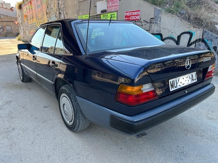 MERCEDES-BENZ E 260 1989 wdb1240261a672038