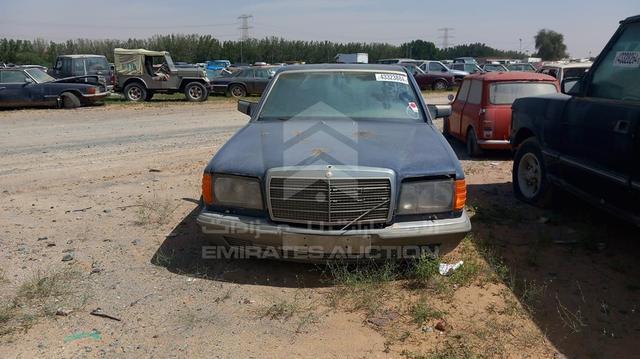 MERCEDES SE 280 1985 wdb1260221a104052