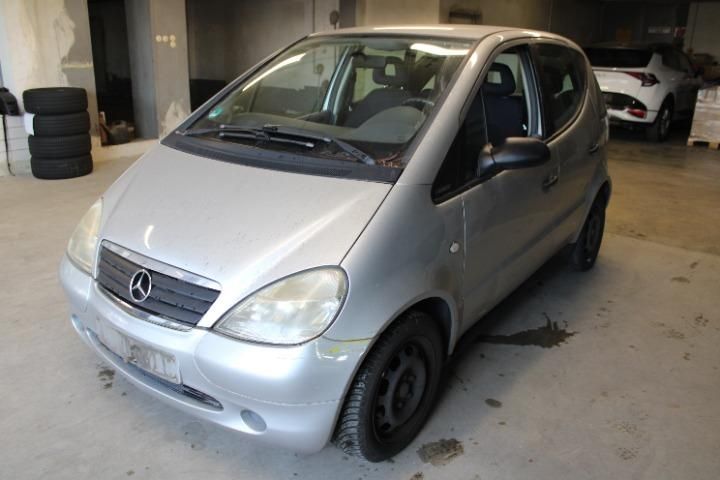 MERCEDES-BENZ A-CLASS HATCHBACK 2000 wdb1680311j481223