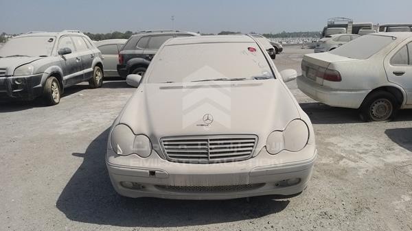 MERCEDES-BENZ C 320 2002 wdb2030611f169943