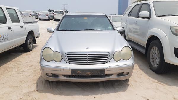 MERCEDES-BENZ C 240 2002 wdb2030611f249436