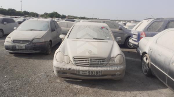 MERCEDES-BENZ C 240 2004 wdb2030611f485821