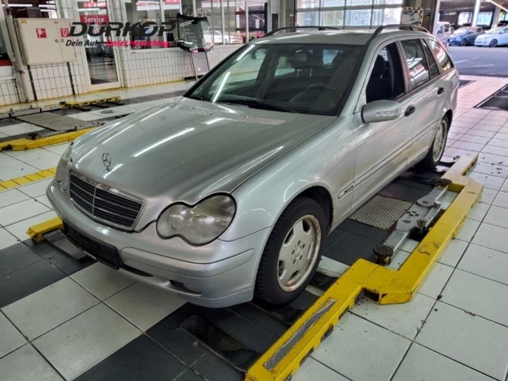 MERCEDES-BENZ C 200 2002 wdb2032041f293316