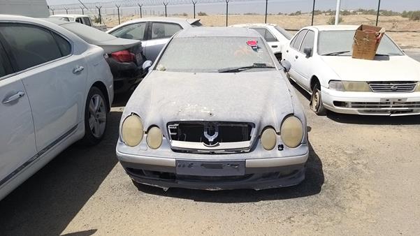 MERCEDES-BENZ CLK 230 2001 wdb2083481f172010