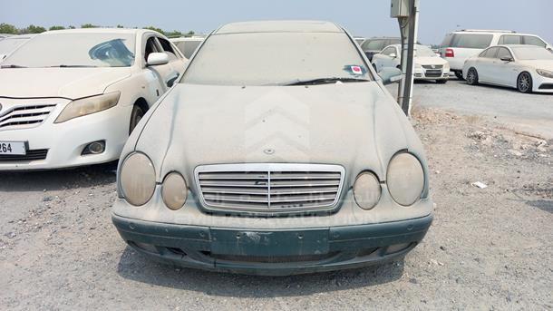 MERCEDES-BENZ CLK320 2000 wdb2083651f025924