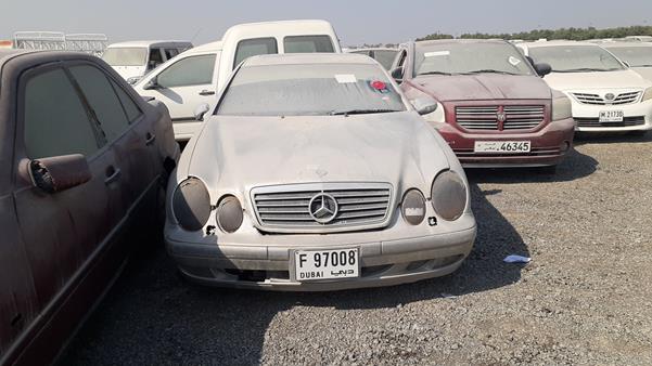 MERCEDES-BENZ CLK320 2000 wdb2083651f131927