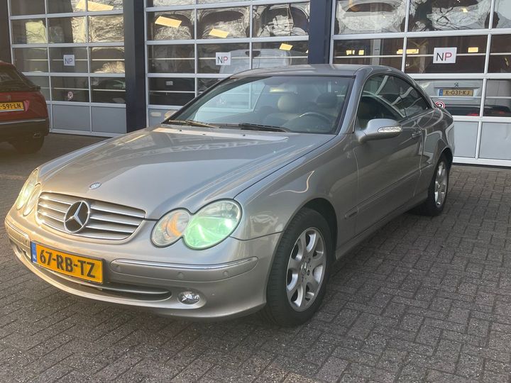 MERCEDES-BENZ CLK-KLASSE COUP 2005 wdb2093421f127272