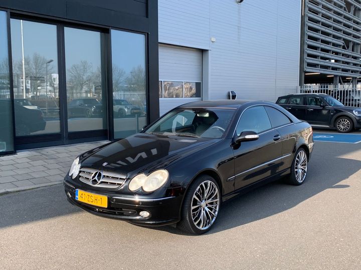 MERCEDES-BENZ CLK-KLASSE COUP 2004 wdb2093611f112025