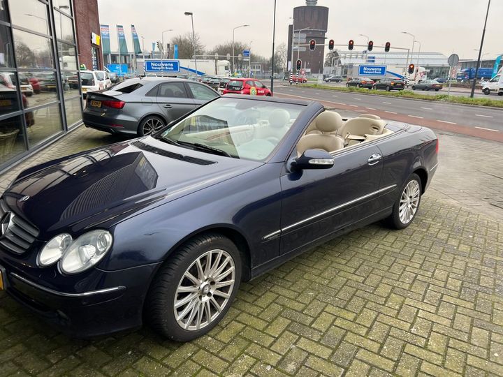 MERCEDES-BENZ CLK-KLASSE CABRIO 2004 wdb2094651t037377