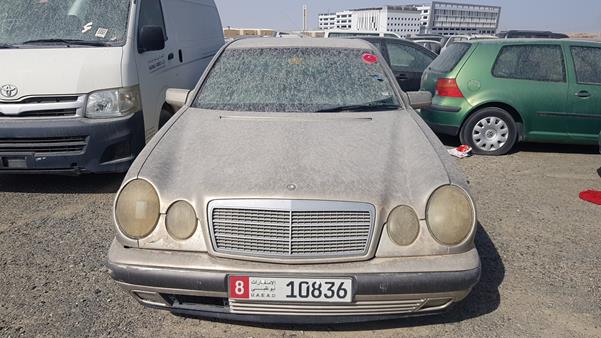 MERCEDES-BENZ E200 1998 wdb2100351a635226