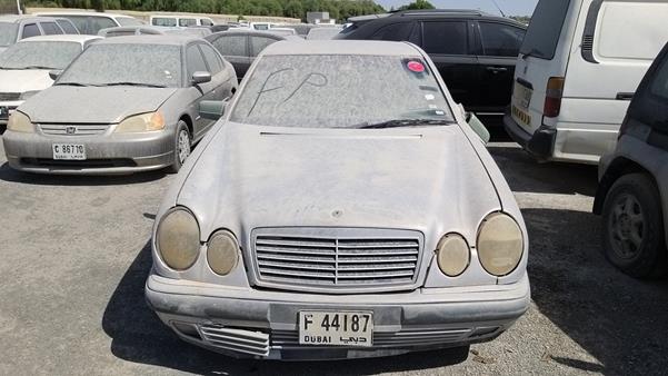 MERCEDES-BENZ E 320 1996 wdb2100551a149044