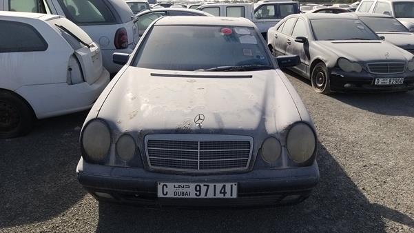 MERCEDES-BENZ E320 1999 wdb2100611a748383