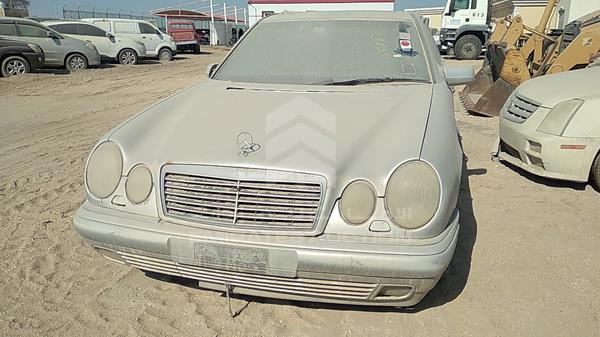 MERCEDES-BENZ E320 1997 wdb2100651a443323