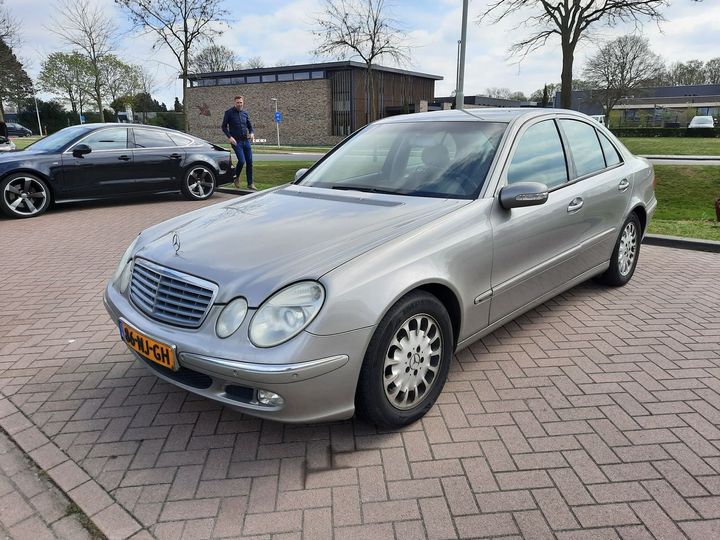 MERCEDES-BENZ E-KLASSE 2003 wdb2110611a383538