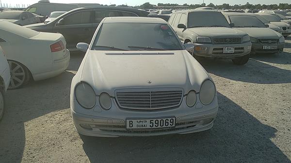 MERCEDES-BENZ E 320 2005 wdb2110611a818529