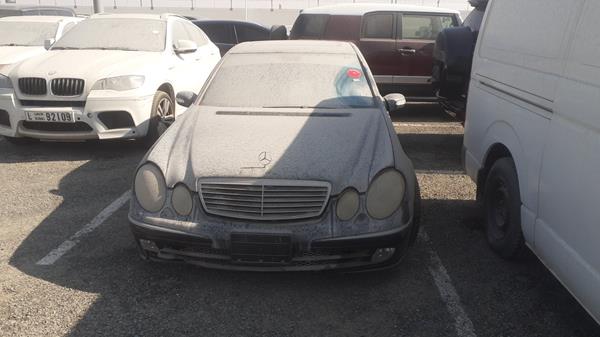 MERCEDES-BENZ E500 2004 wdb2110701a569120