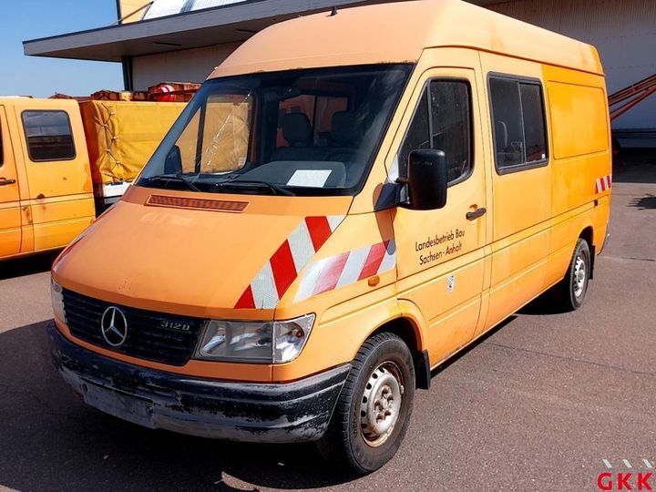 MERCEDES-BENZ SPRINTER 1999 wdb9034621p964418