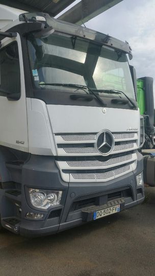 MERCEDES-BENZ ANTOS 2015 wdb9630031l851709