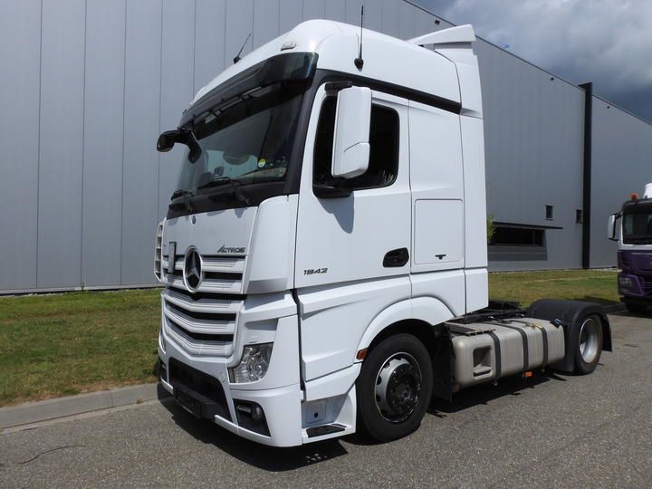 MERCEDES-BENZ ACTROS HEAVY LORRY 2016 wdb96340610046327