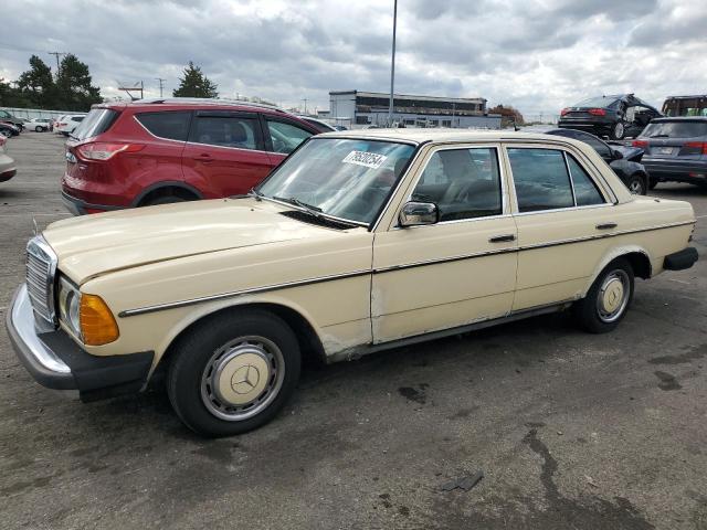 MERCEDES-BENZ 240 D 1983 wdbab23a6db379142