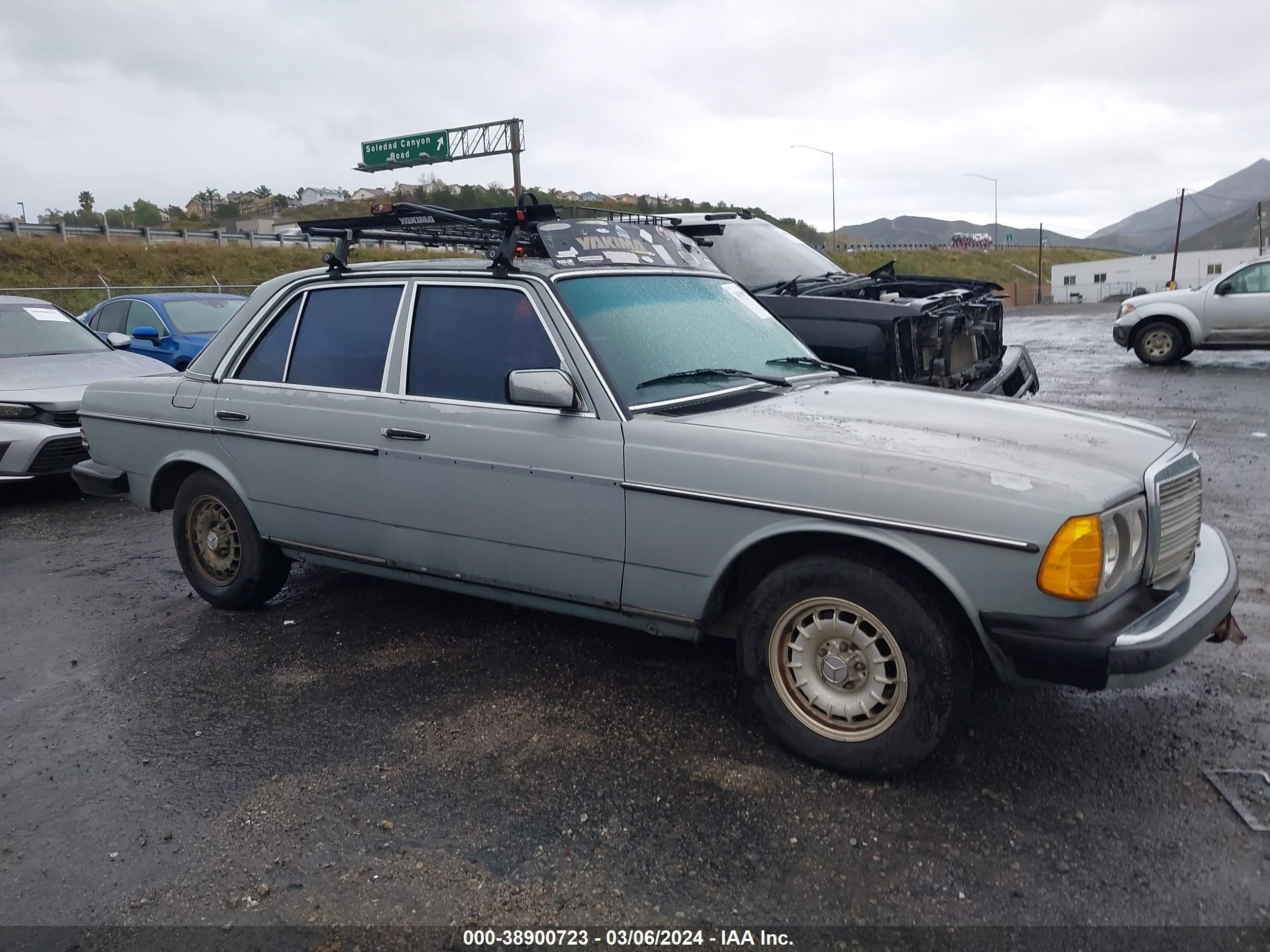 MERCEDES-BENZ NULL 1984 wdbab33a9ea046429