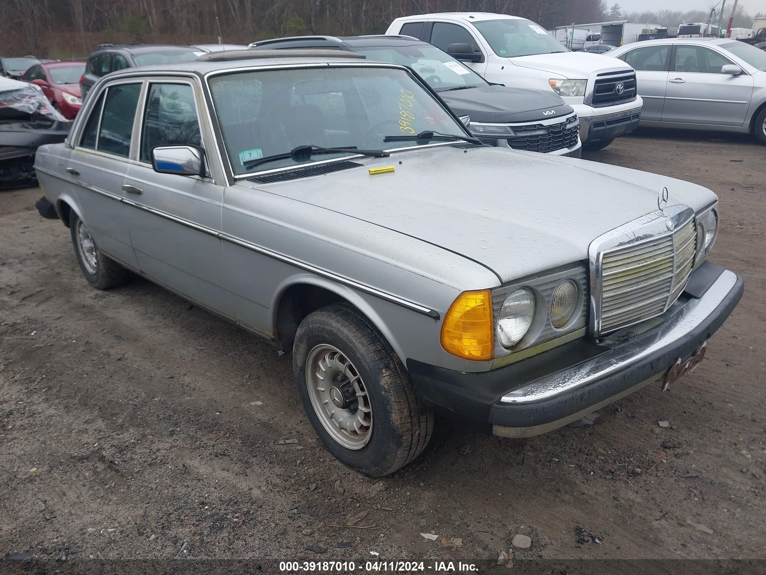 MERCEDES-BENZ NULL 1985 wdbab33c6fa212568