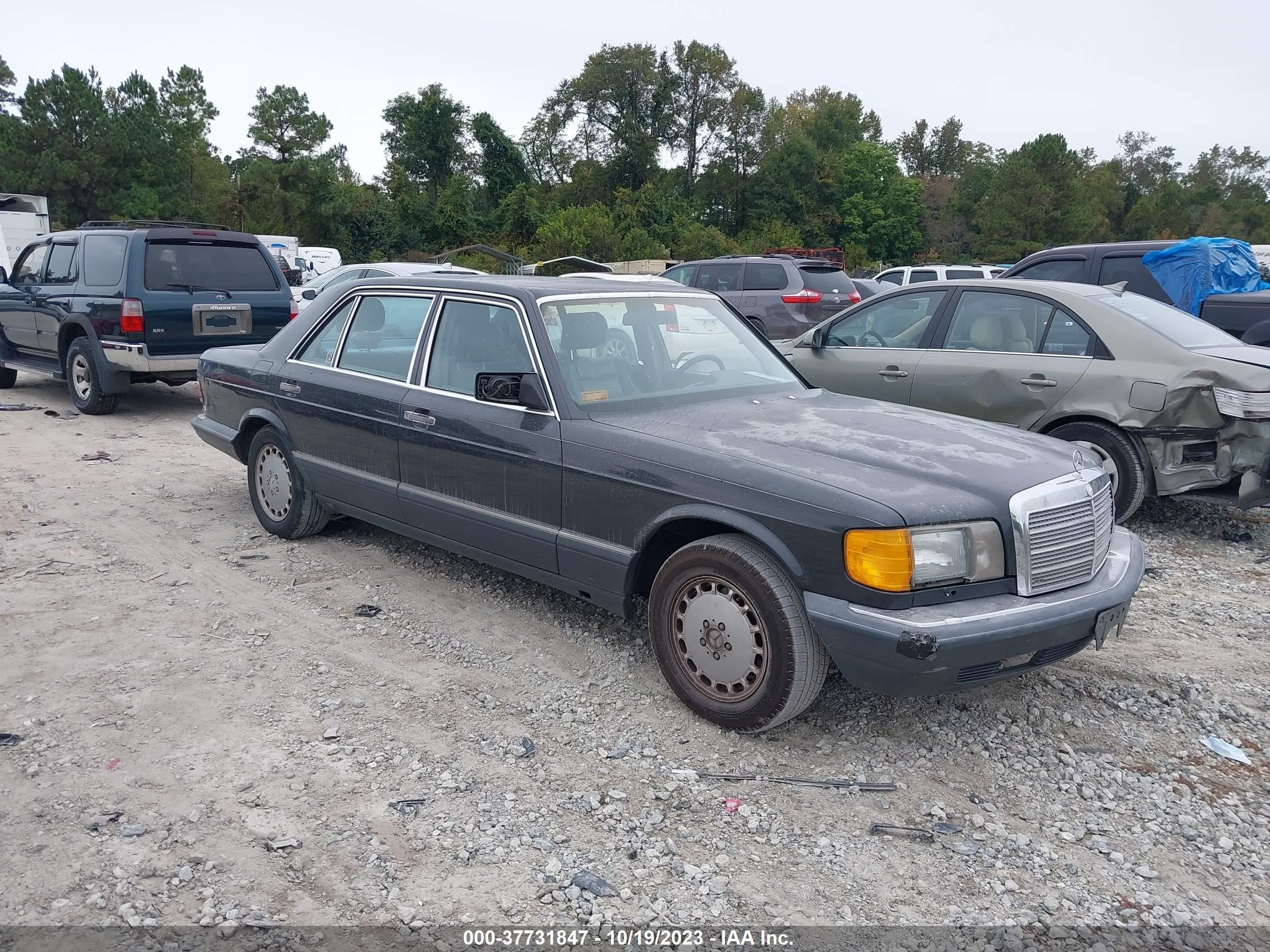 MERCEDES-BENZ NULL 1990 wdbca35e7la500055