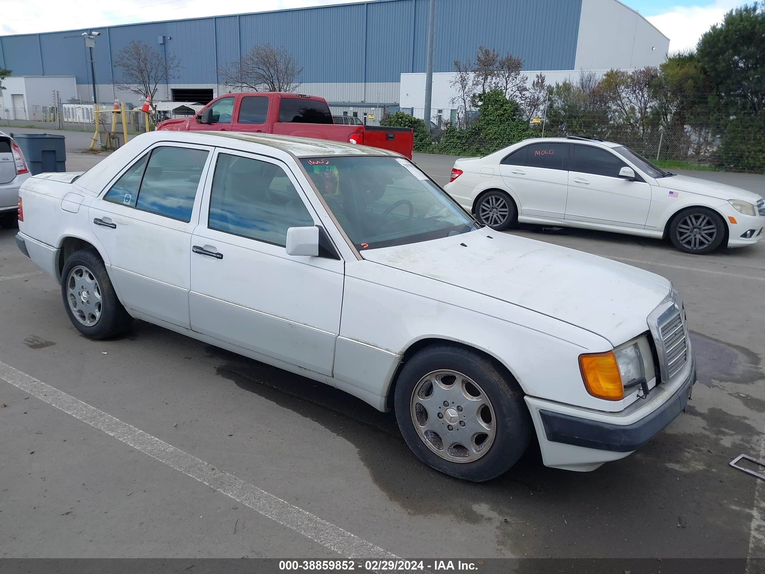 MERCEDES-BENZ NULL 1992 wdbea30d4nb560606