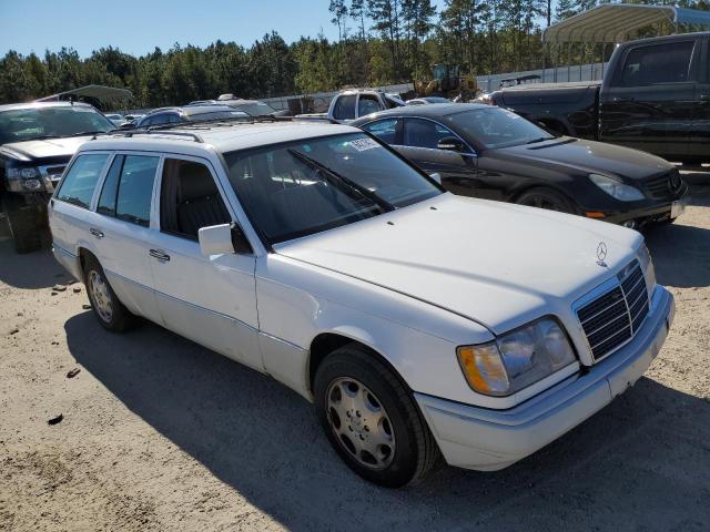 MERCEDES-BENZ E320 1994 wdbea92e9rf268859