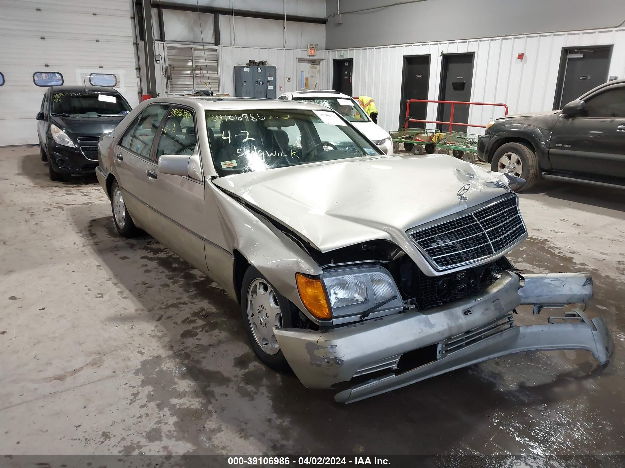 MERCEDES-BENZ NULL 1994 wdbga32e2ra164152