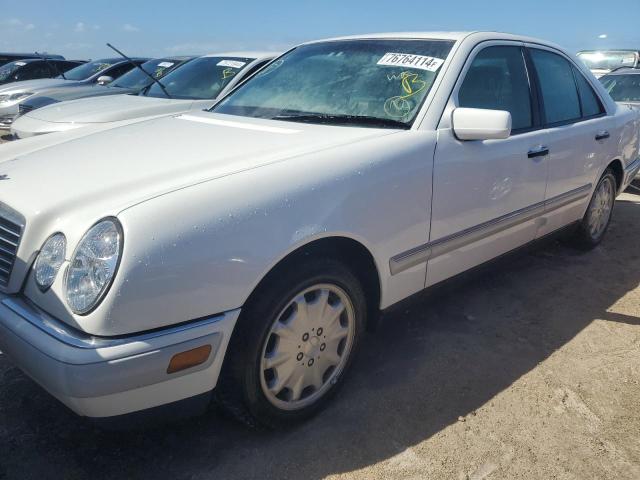 MERCEDES-BENZ E 300D 1996 wdbjf20f1tj019480