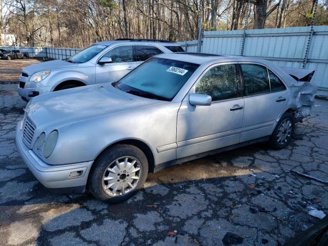 MERCEDES-BENZ E-CLASS 1998 wdbjf25f2wa472598