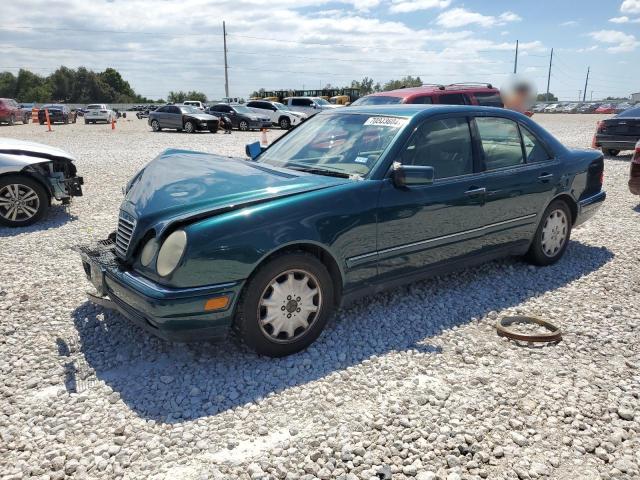 MERCEDES-BENZ E 320 1998 wdbjf65f6wa688526