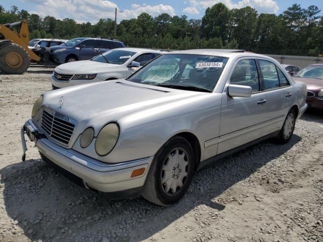 MERCEDES-BENZ E-CLASS 1998 wdbjf65f9wa553685