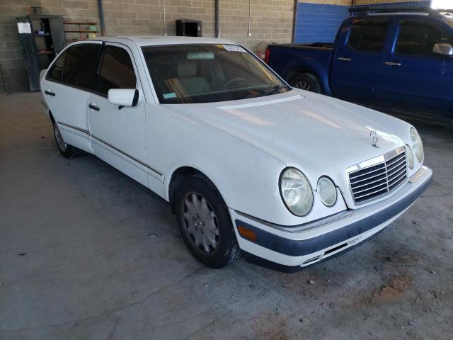 MERCEDES-BENZ E-320 1998 wdbjf65f9wa568526