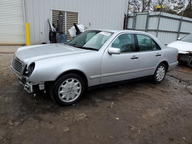 MERCEDES-BENZ E-CLASS 1998 wdbjf65f9wa614386