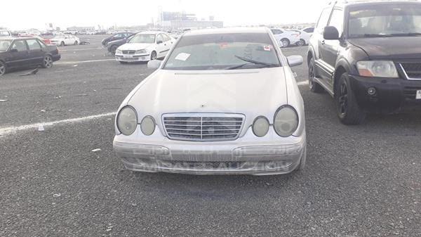 MERCEDES-BENZ E 320 2002 wdbjf65j02b477587