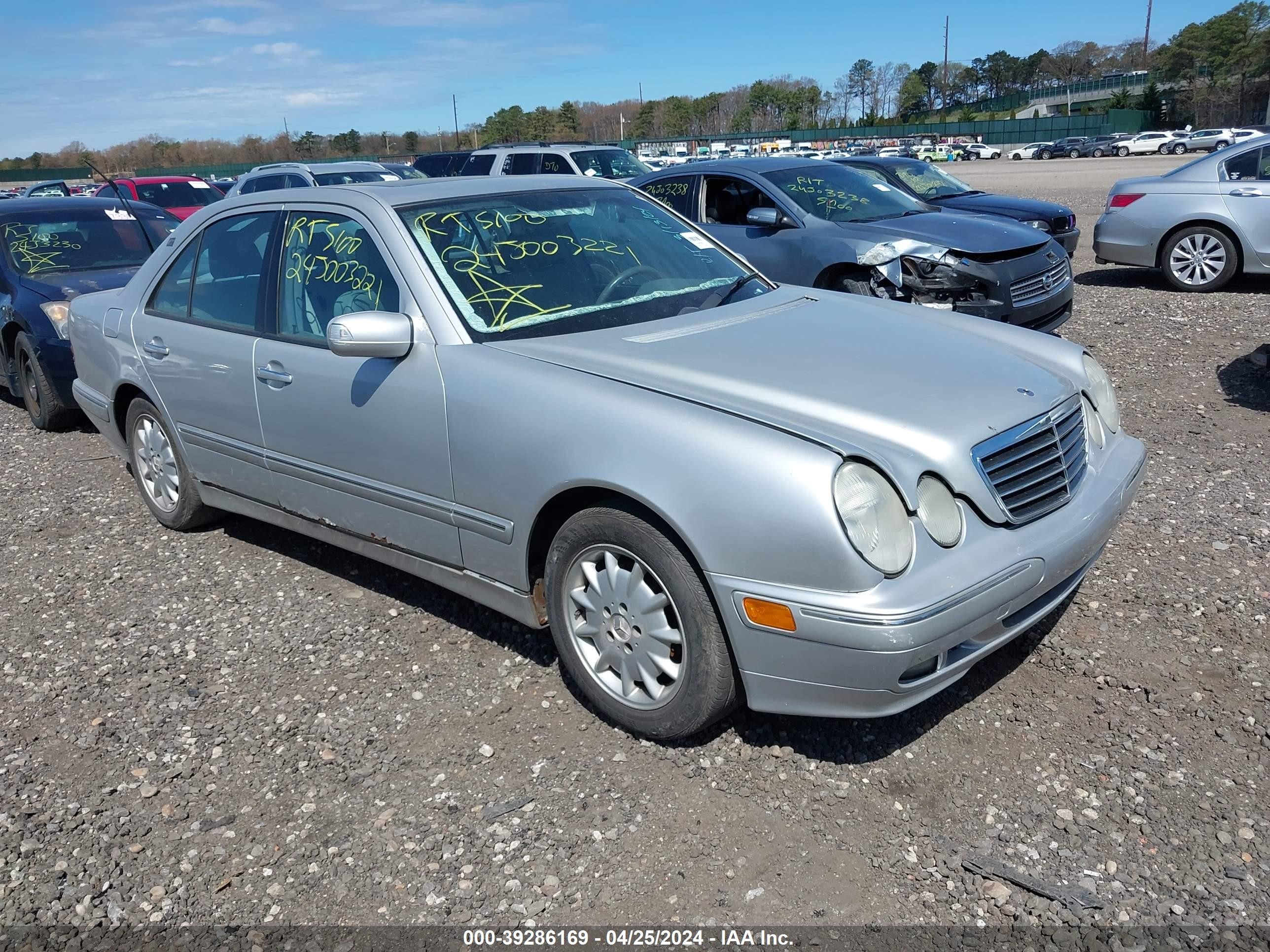 MERCEDES-BENZ NULL 2001 wdbjf65j11b271256