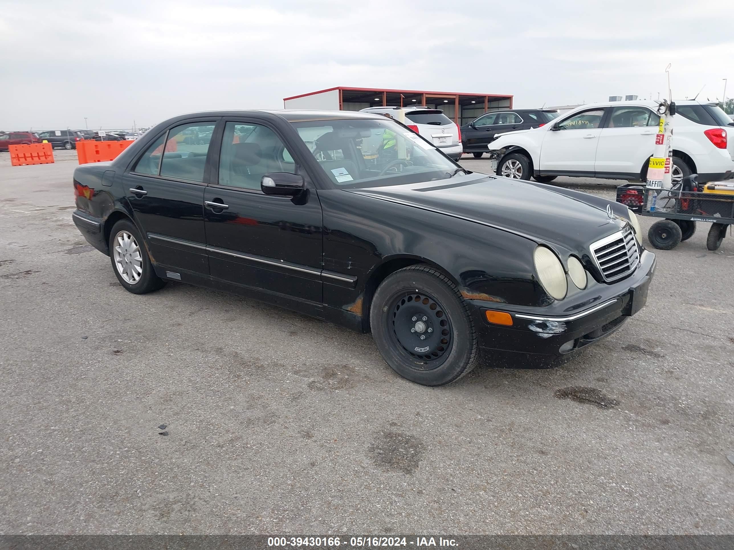 MERCEDES-BENZ NULL 2001 wdbjf65j31b369933