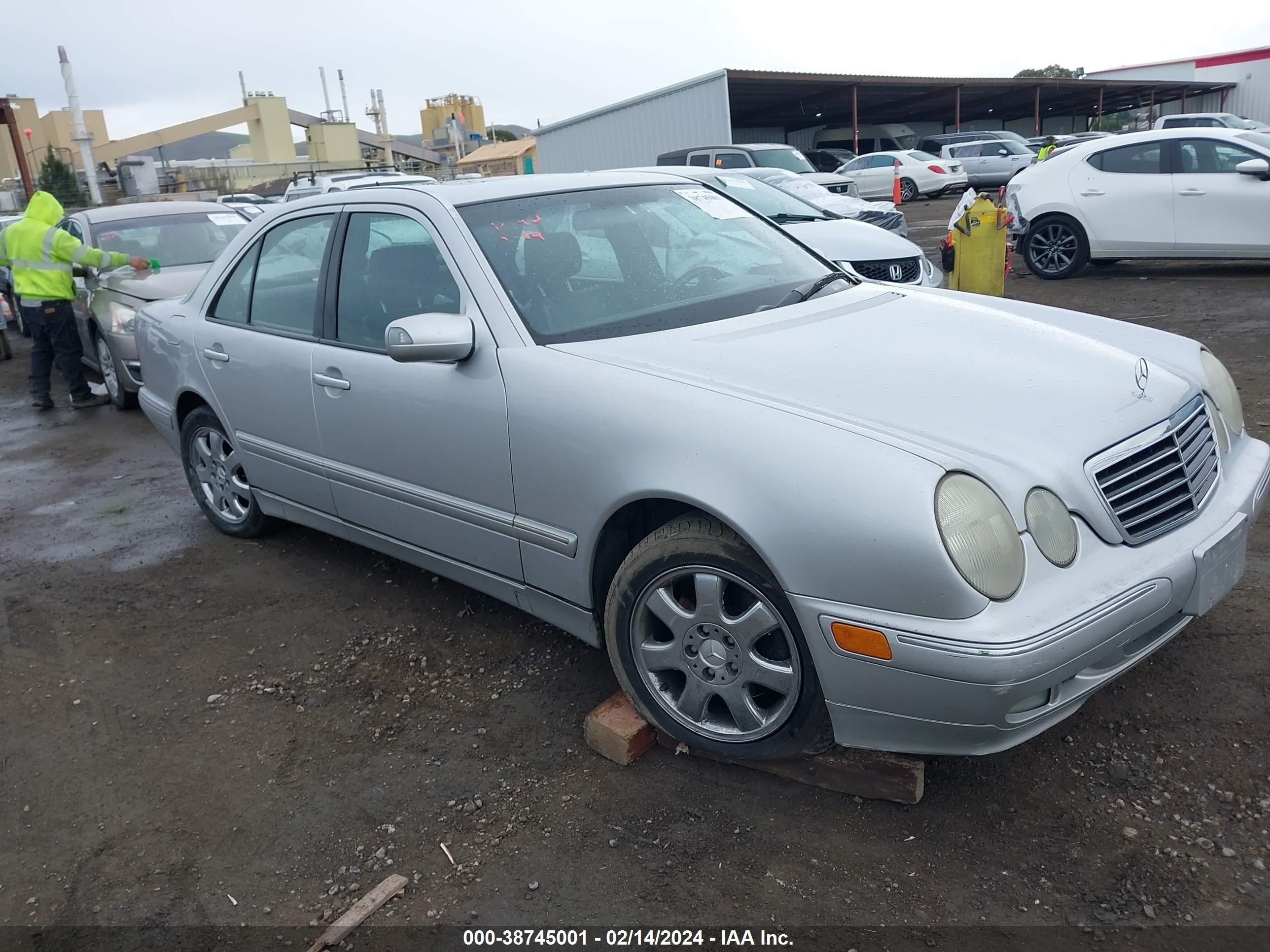 MERCEDES-BENZ NULL 2000 wdbjf65j4yb093109