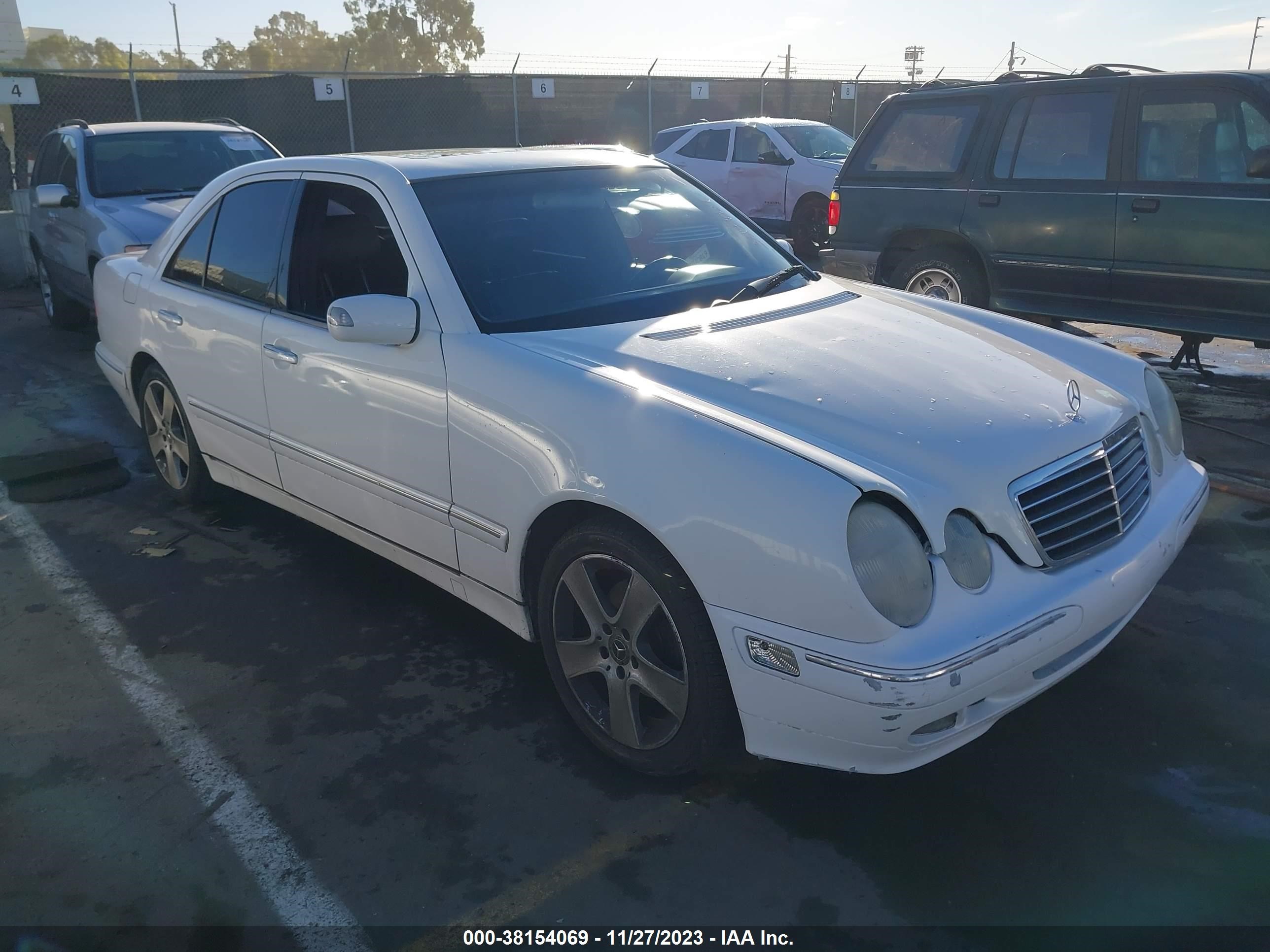 MERCEDES-BENZ E-KLASSE 2000 wdbjf65j8yb084266